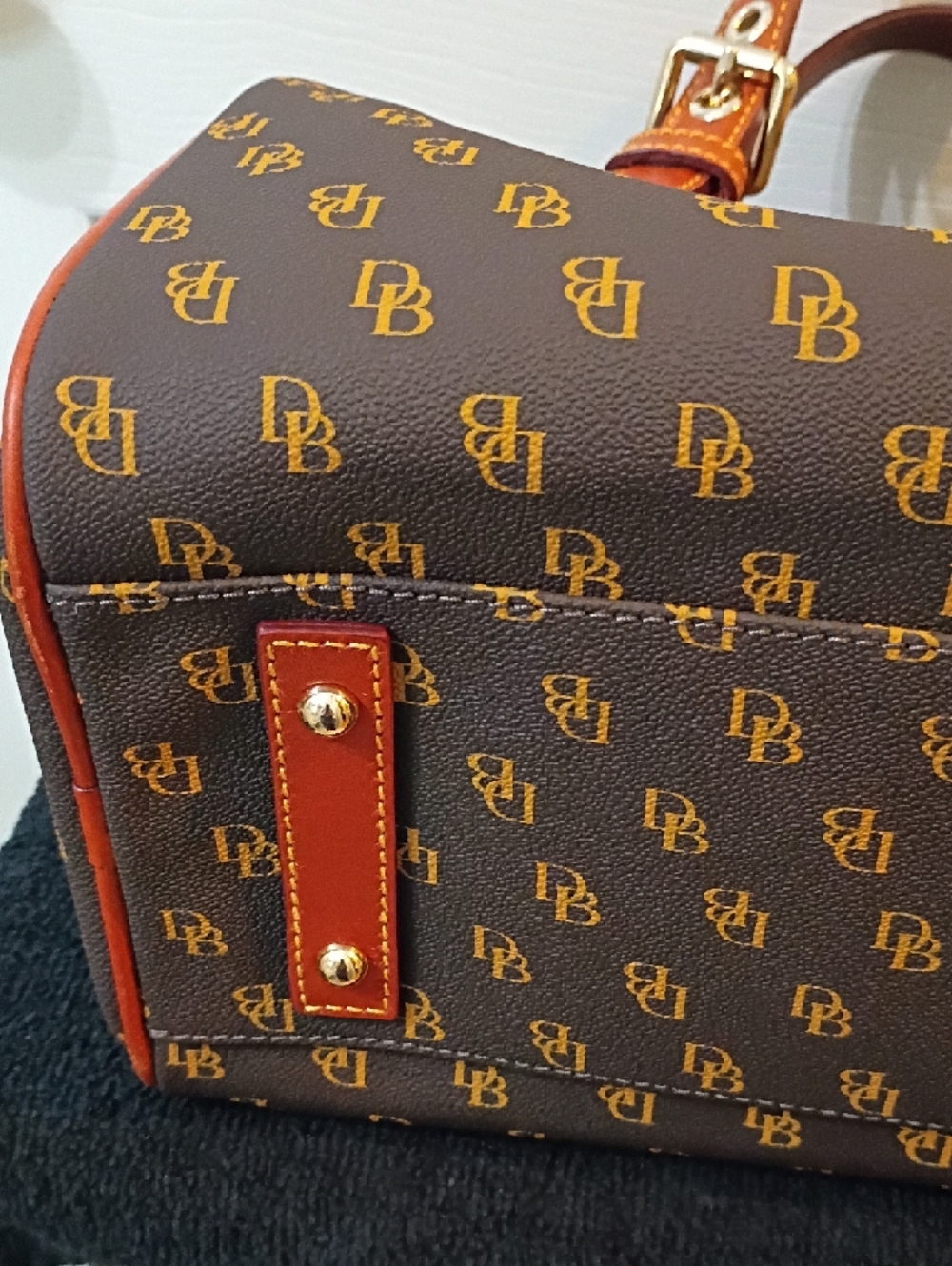 Dooney & Bourke Brown Logo Satchel with Tan Leather Trim and Wallet - Picture 5 of 7
